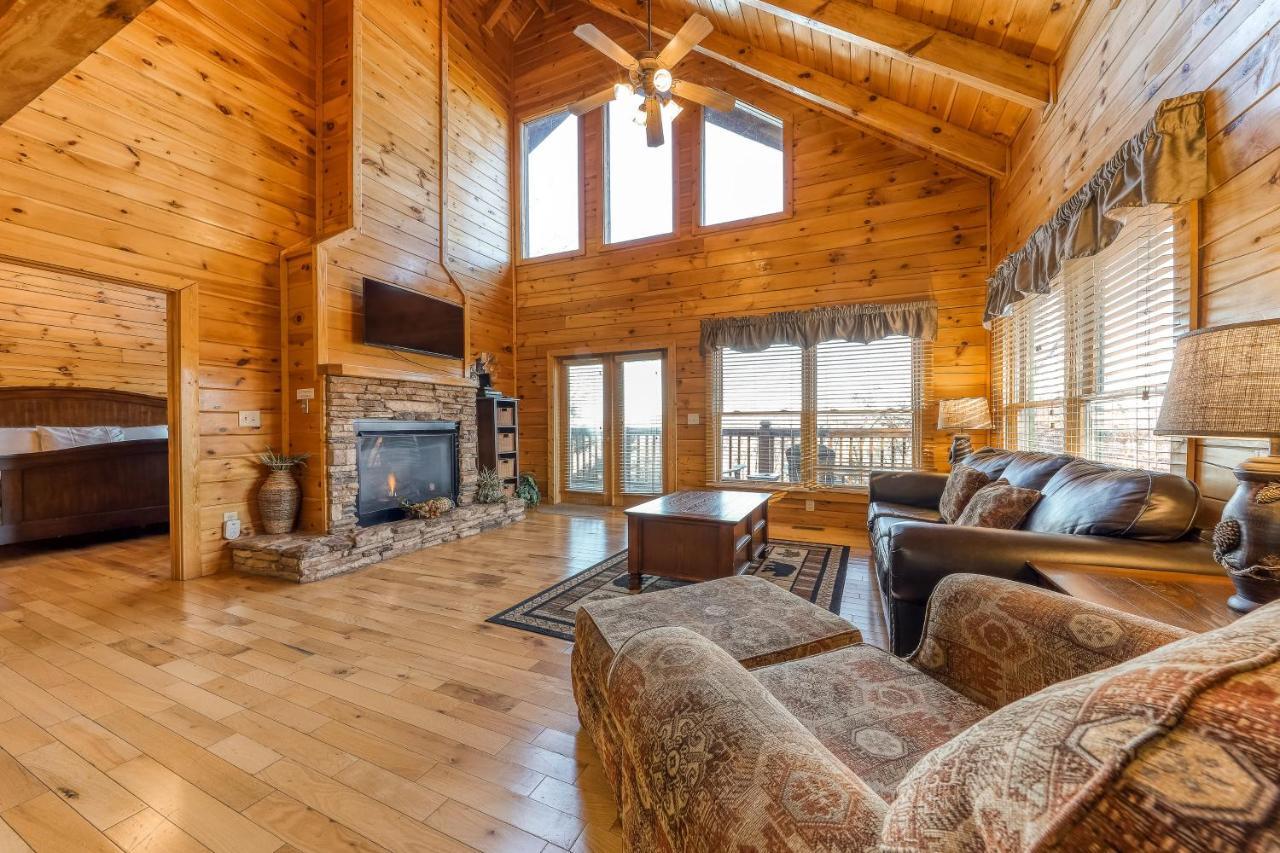 Elegant Escape Villa Pigeon Forge Exterior foto